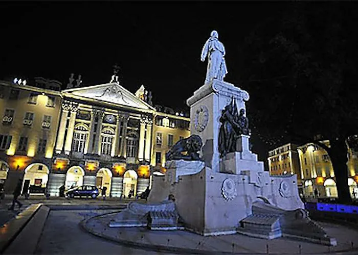 Port De Nice
